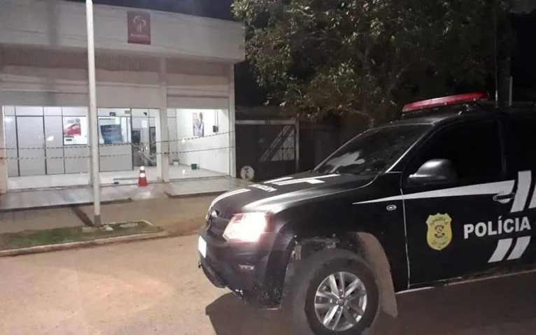 Criminosos estouram caixa eletrônico em Vitória do Xingu 