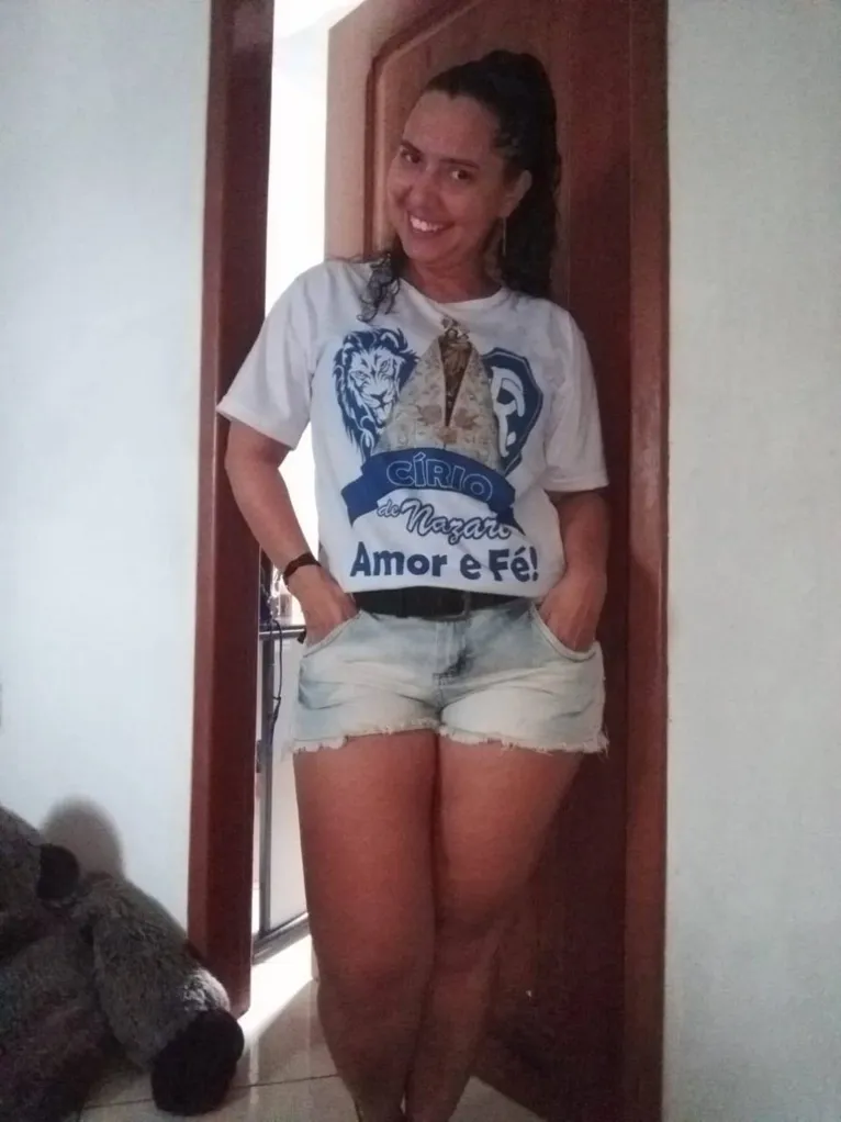 Um amor ao extremo! Torcedora azulina fala da paixão pelo Remo às vésperas do Re-Pa