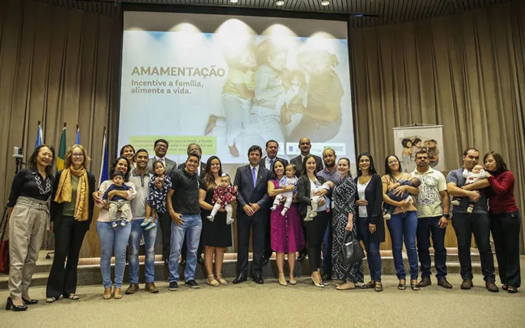 Campanha de incentivo à amamentação começa hoje em todo o país