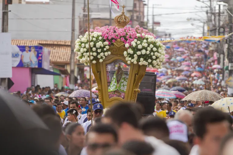Bragança recebe milhares para homenagear Nossa Senhora de Nazaré