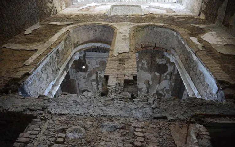 Salas do Museu Nacional da UFRJ, na Quinta da Boa Vista, onde acontece trabalho de resgate de peças, um ano após o incêndio. 