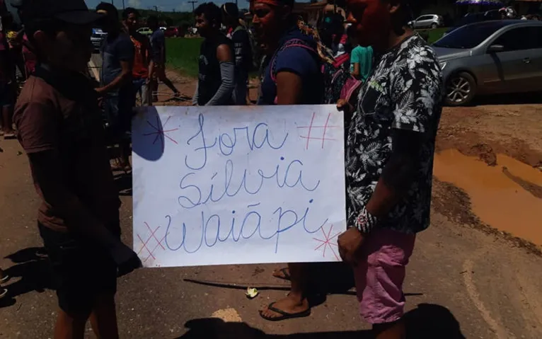 Índios interditam BRs - 316 e 010 em protesto por nomeação do Governo Federal