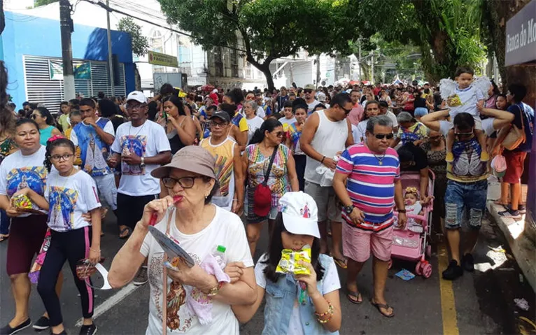 Romaria das crianças acontece neste domingo; acompanhe em tempo real 