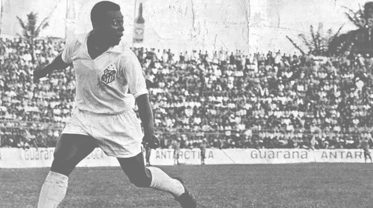 O dia em que o Rei Pelé encontrou o Rei Leão