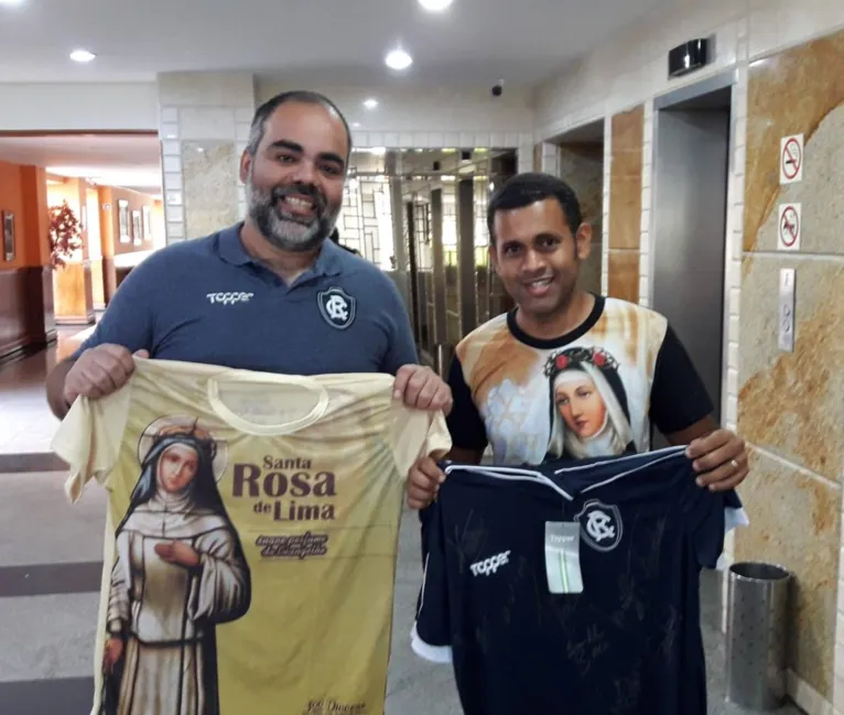 Clássico Re-Pa mobiliza até padre carioca para festividade