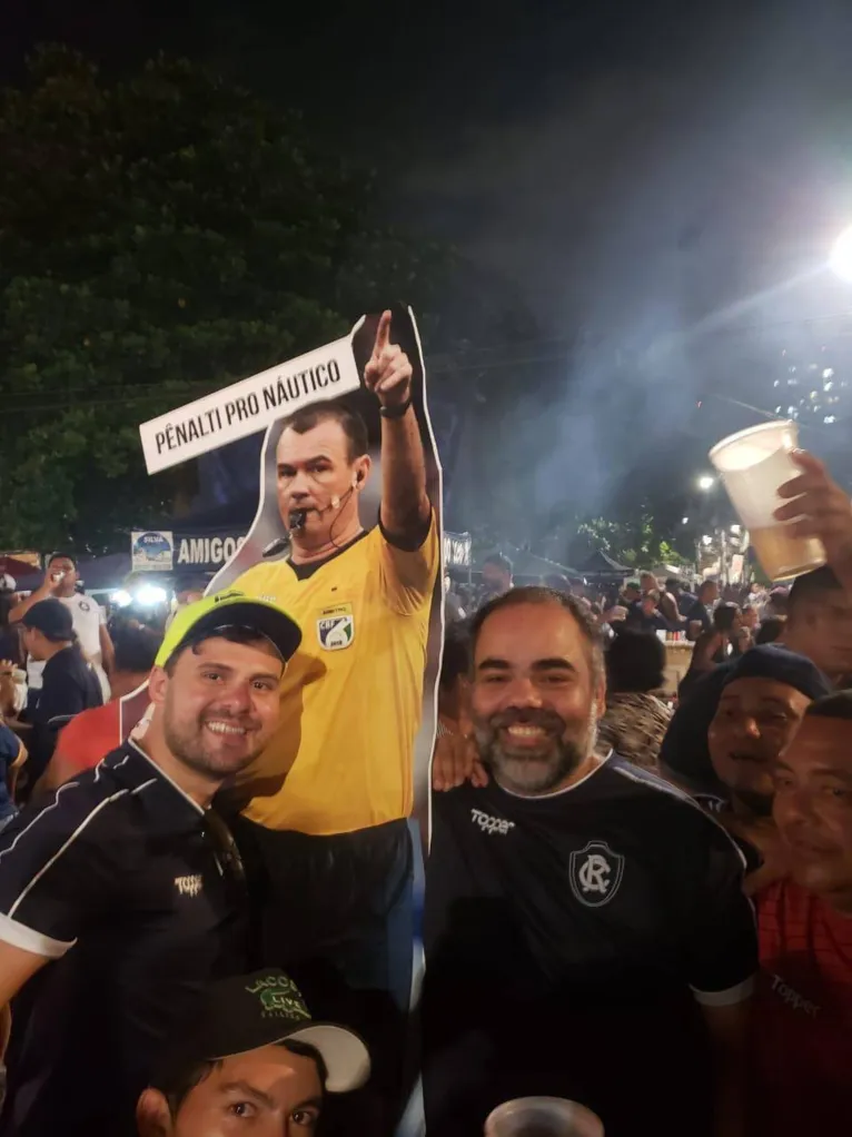 Gluck Paul diz que Fábio Bentes não é corajoso e critica suas ações após jogo: 'não é postura de presidente'