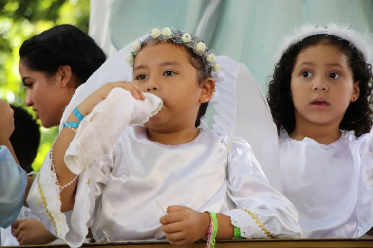 Galeria: veja imagens do Círio das Crianças