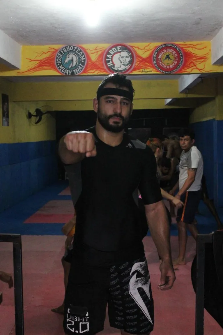 Sem adversário definido, paraense estreia no UFC diante de brasileiros