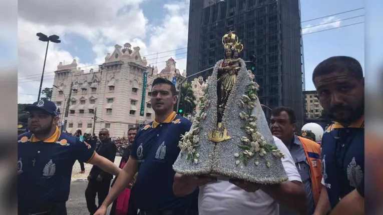 Descida do Glória encerra romarias na manhã deste sábado 