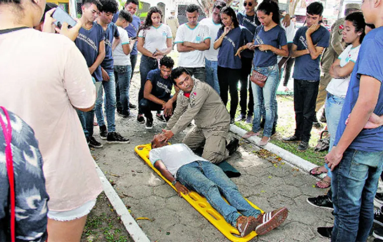 Programa promove ações integradas das instituições, como a polícia e o Corpo de Bombeiros

