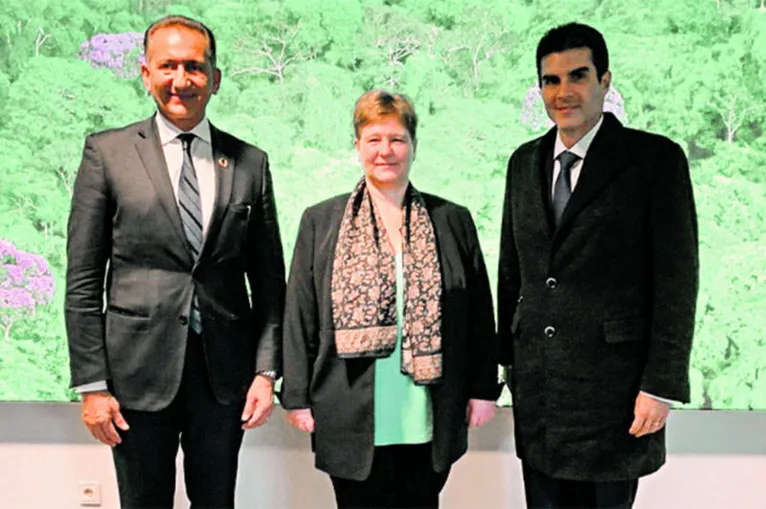 Helder e comitiva se reuniram com membros do Ministério Federal de Cooperação Econômica e Desenvolvimento alemão, na manhã de ontem