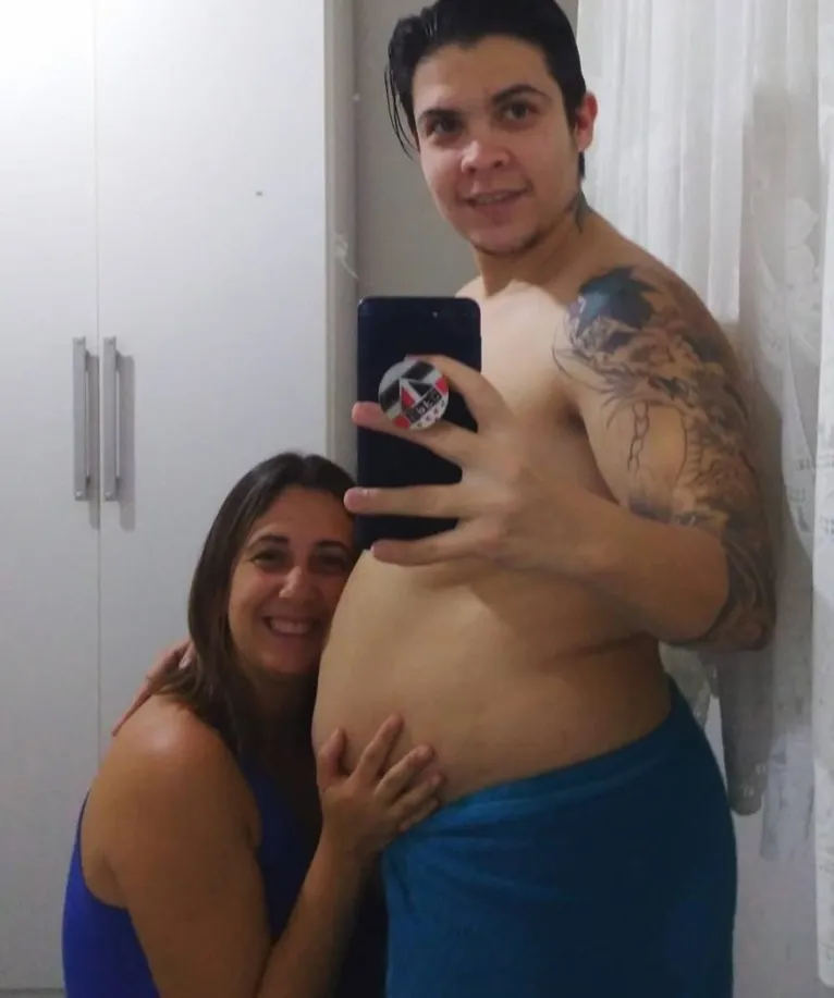 O casal vive junto há seis anos. E esperam ansiosos pela chagada do primeiro filho.