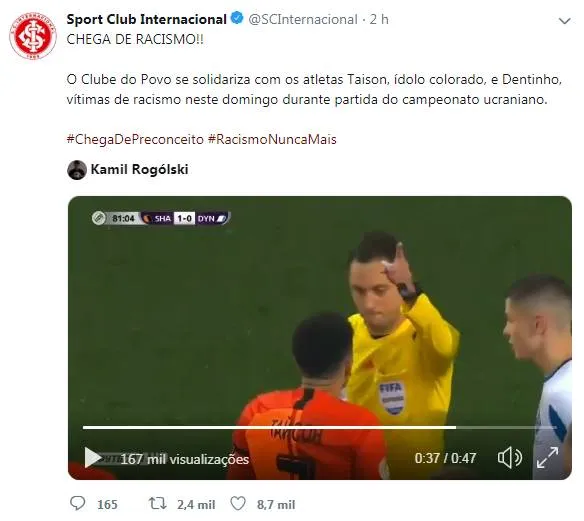 Brasileiros sofrem ofensas racistas em jogo e se revoltam; Taison acaba expulso e chora. Veja!