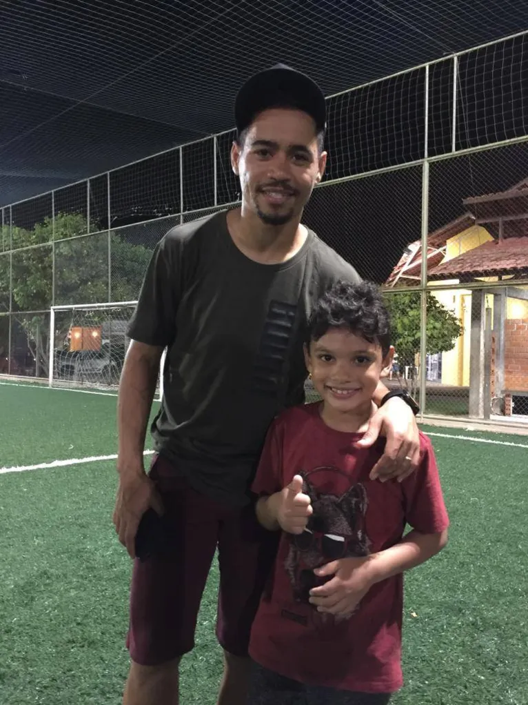 Yago Pikachu aproveita folga para relaxar com a família em Belém