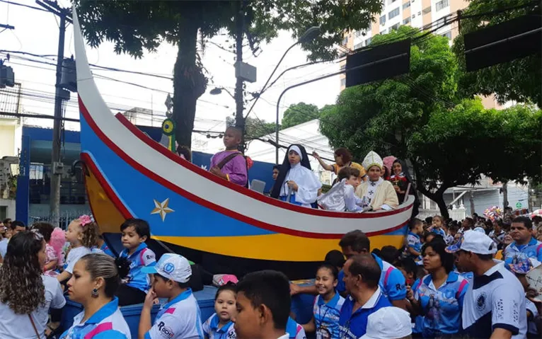 Romaria das crianças acontece neste domingo; acompanhe em tempo real 