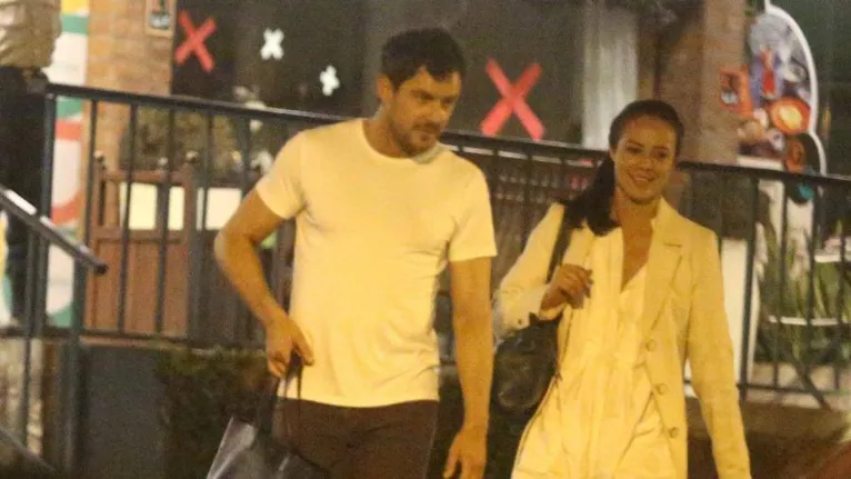 Os dois foram flagrados juntos, saindo de um restaurante de sushi