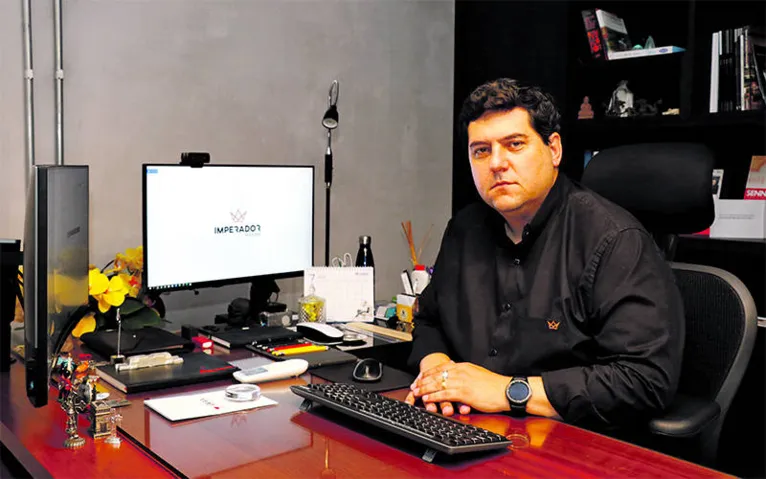 Pissolati explica que no projeto se analisam vários fatores que levam a uma economia de energia.