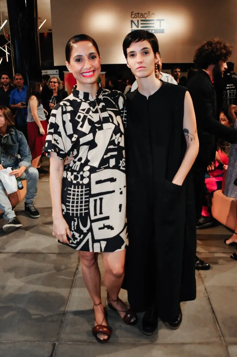 Camila Pitanga e Beatriz Coelho juntas em première
