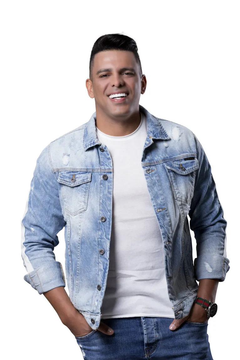 "Com nosso jeitinho de ser, meio mineiro, meio goiano e agora um pouco nordestino, a gente vai conquistando espaço”, Thales Lessa