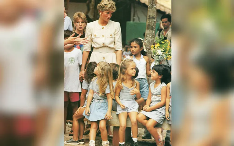 Árvore plantada por Princesa Diana em Parauapebas dá seu primeiro fruto