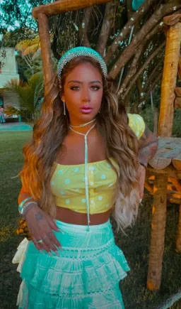 Internautas detonam filtros de irmã de Neymar no Instagram