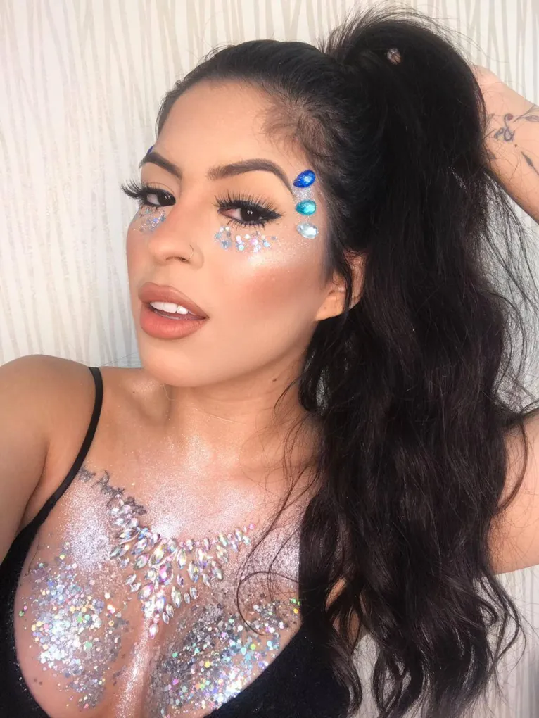 Está sem fantasia? Vá de maquiagem neste carnaval!