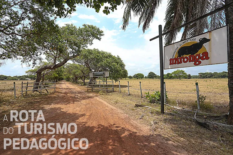 Entrada da Fazenda Mironga, o recanto de seu Tonga