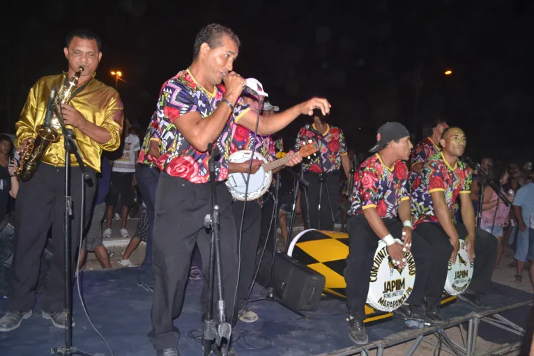 Além do Barracão das Tradições, grupos também vão se apresentar em palco móvel em pontos diferentes de Marapanim.

