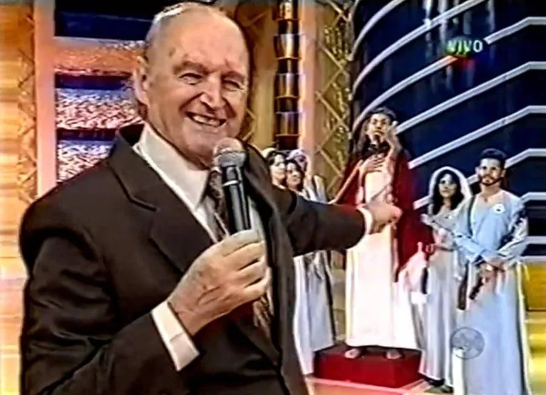 Que tristeza! Relembre as celebridades que morreram em 2019