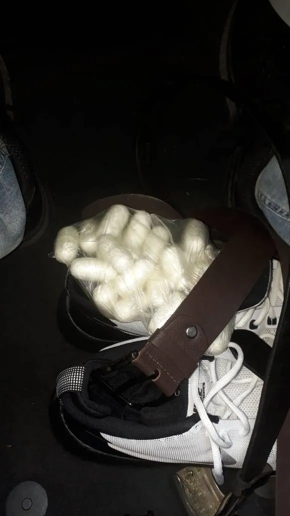 Raio-X comprova drogas no estômago de presos
no aeroporto de Belém