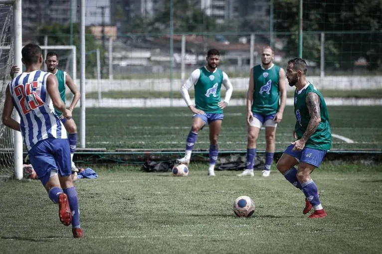 Papão aprimora fundamentos em treinamento no CEJU
