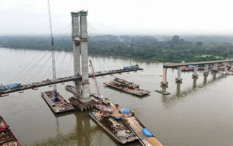 Governo Helder entrega ponte sobre rio Moju em tempo recorde
