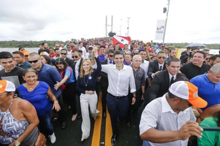 De forma rápida e segura. A ponte União foi entregue à população pelo governador Helder.
