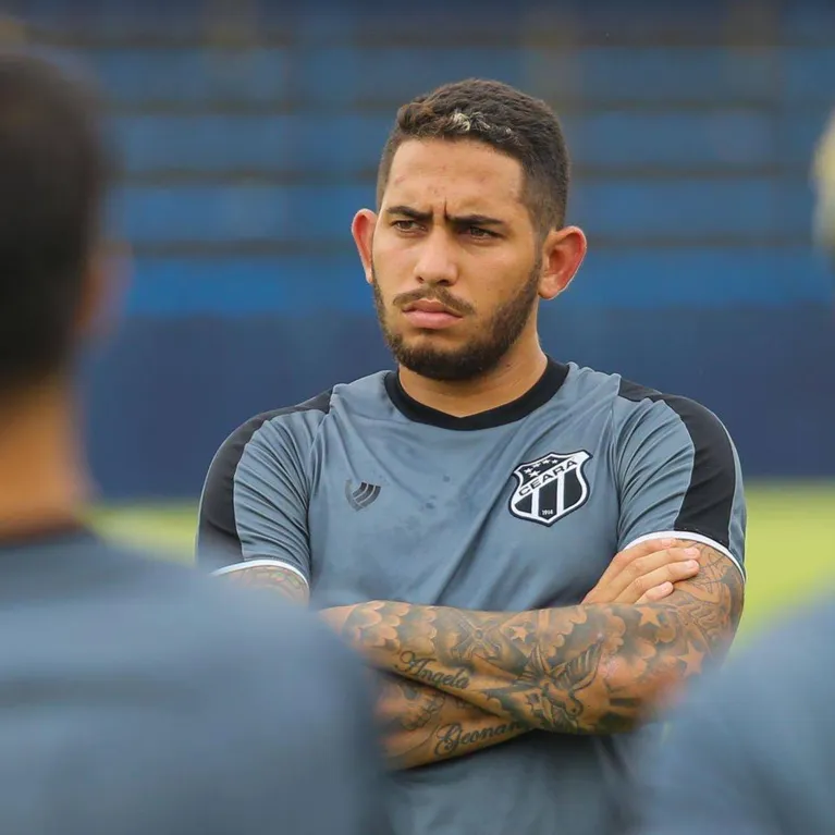Leandro Carvalho já treina no Baenão
