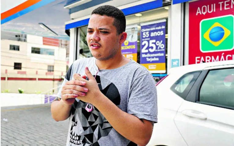 Kevin desconhecia a possibilidade de ter acesso a medicamentos gratuitos

