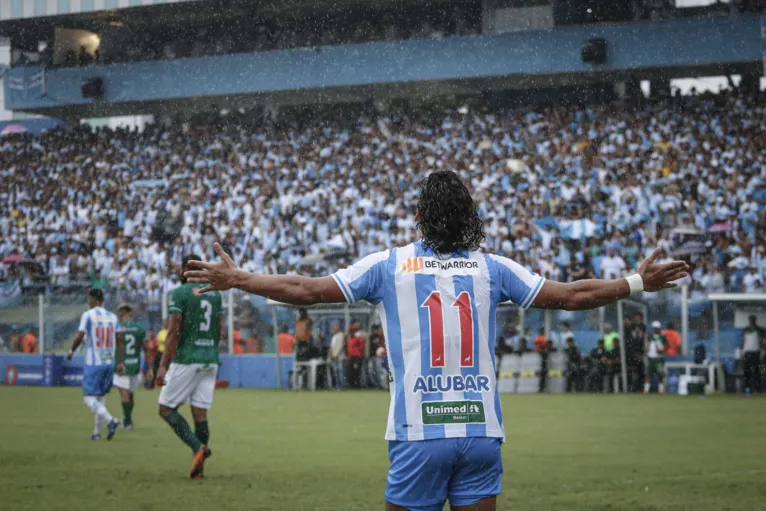 Artilheiro do Papão, Nicolas na comemoração do seu 2º gol na partida