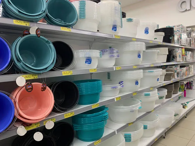 Veja como lavar e secar roupas em dias chuvosos com até 20% de desconto em produtos