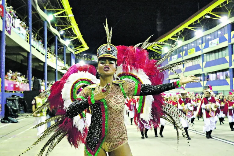 Escolas do Grupo Especial levam brilho e colorido à Aldeia Amazônica 