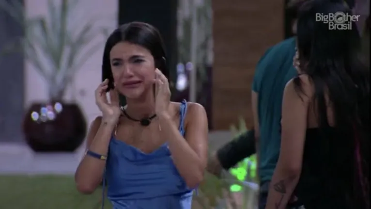 Participante do BBB suspeita de gravidez e pede teste à produção