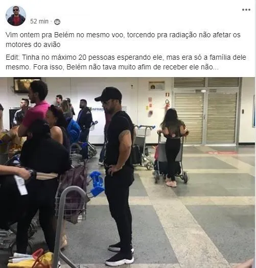 Cadê
as faixas? Hadson é recebido por pouca gente no aeroporto de Belém