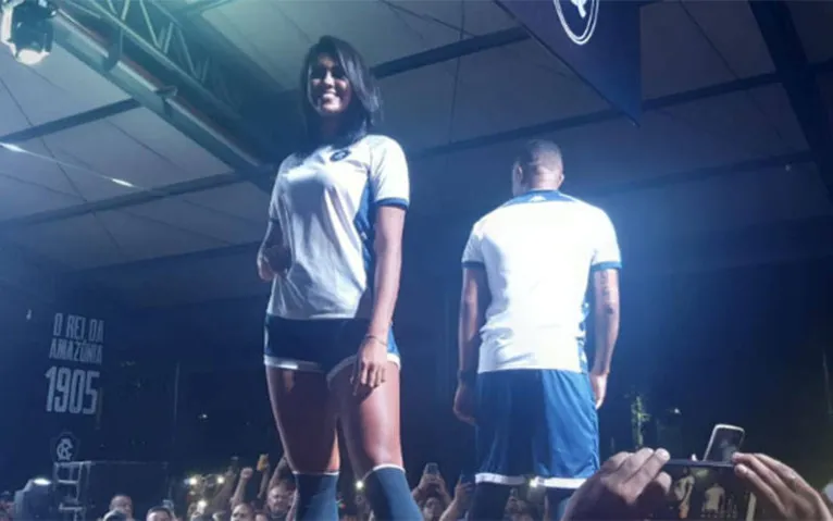 Leão apresenta uniformes da nova temporada. Veja!