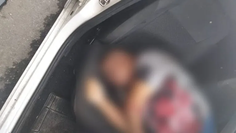Homem é morto a tiros dentro de carro no bairro do Guamá 
