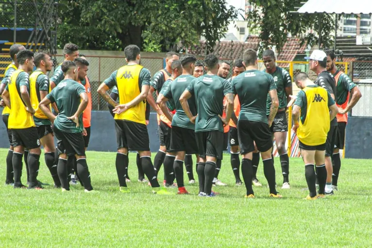 Mazola Junior chega ao Remo e dá recado sobre ex-clube: "não sou torcedor do Paysandu"