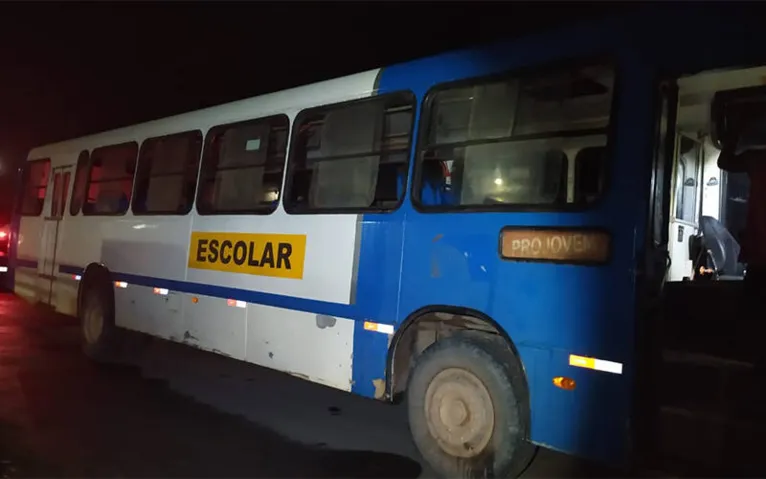 Ciclista morre atropelado por ônibus escolar após corrente de bicicleta arrebentar