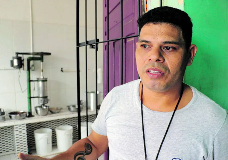 Marcos Silva desistiu da plataforma e criou um sistema próprio de entrega 