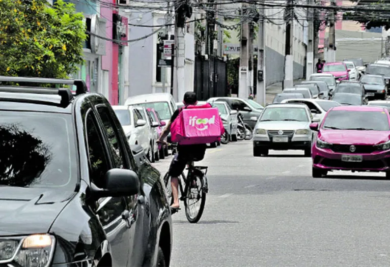 iFood é uma das plataformas de entregas

