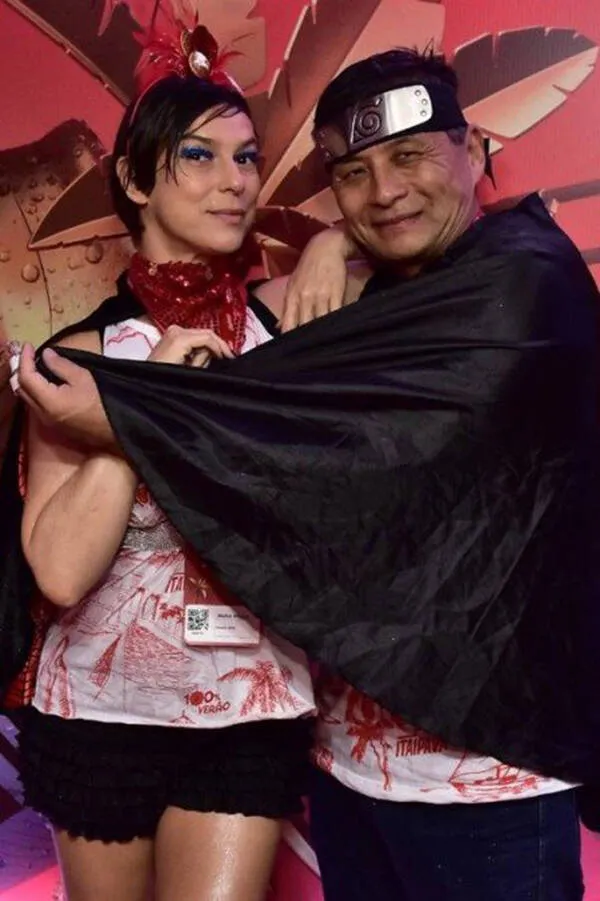 Maria Paula e o namorado, Leo Imamura.
