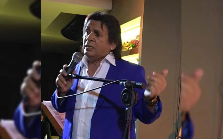 Dica para quem quer viver um momento lindo: hoje, no Manjar, a realização do show “Roberto Carlos Cover & Big Band” com o cantor Paulo Diniz, aí da foto. O ingresso dá direito a jantar com entrada, prato principal e sobremesa, além de estar incluso o couvert artístico