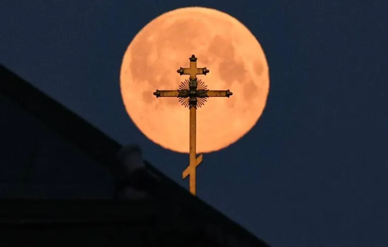 Kirill Kudryavtsev fotografou a Superlua em Moscou, na Rússia