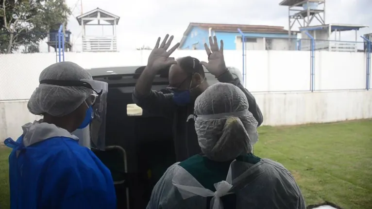 Primeiro paciente do Hospital de Campanha no Marajó recebe alta